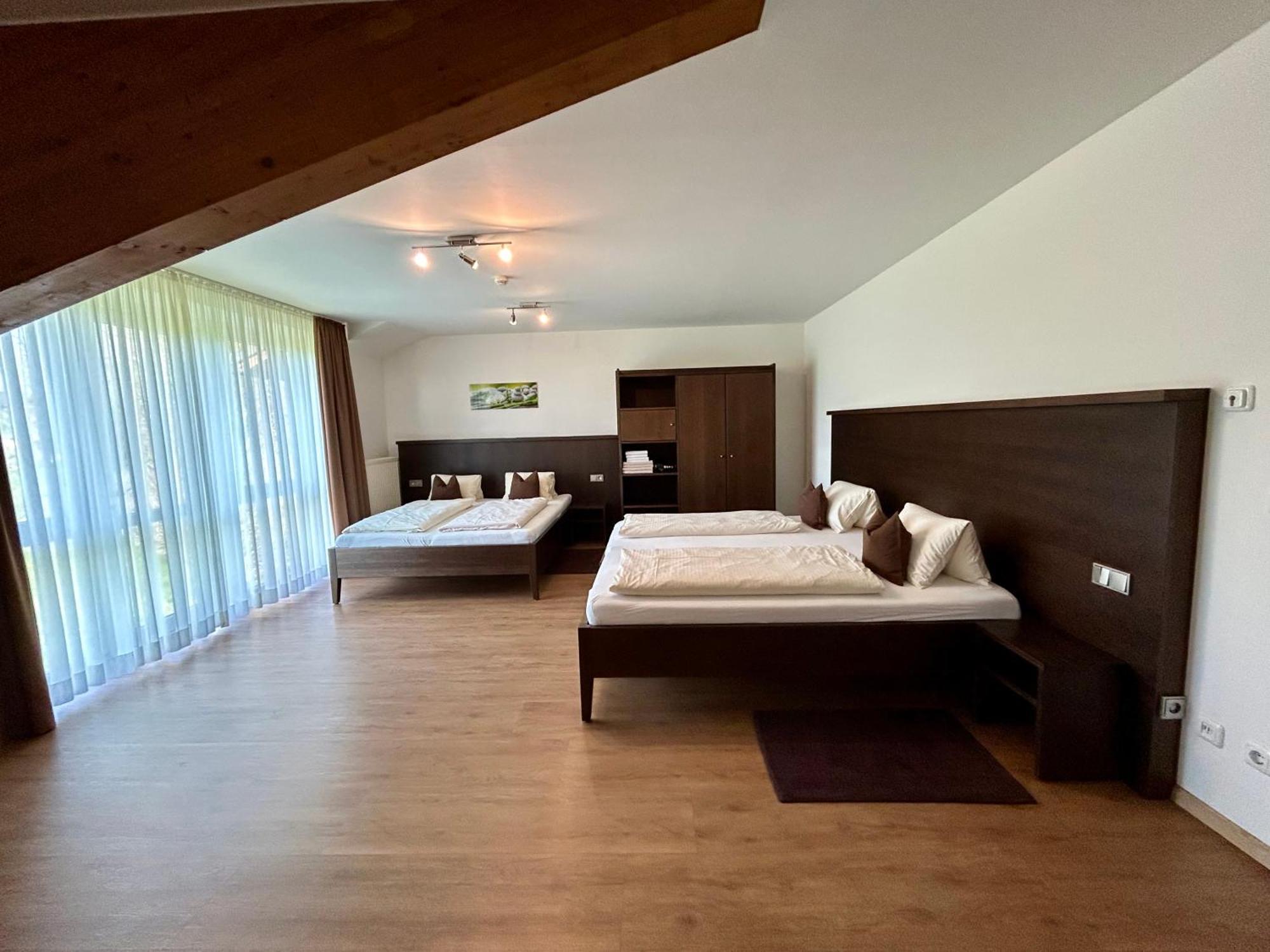 Gaestehaus Am Lindenhain 에르딩 외부 사진